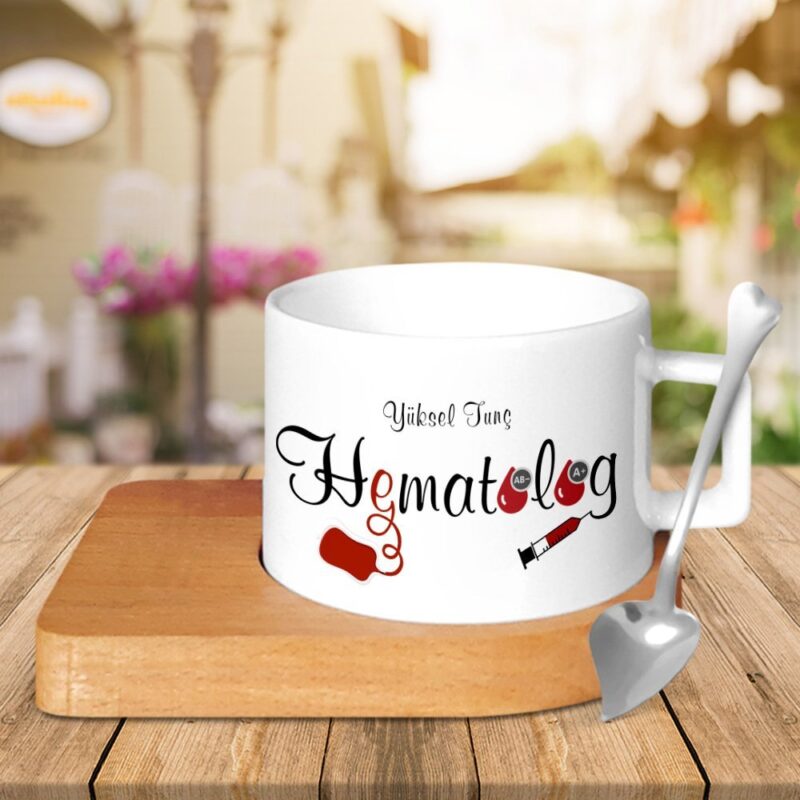 Kişiye Özel Mesleki Hematolog Ahşap Altlıklı Seramik Fincan