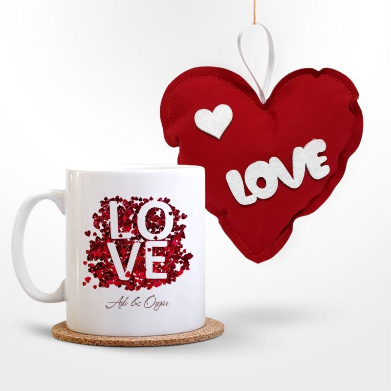 Kişiye Özel Aşk Hediye Seti Kupa ve Mini Kalp Yastık Love