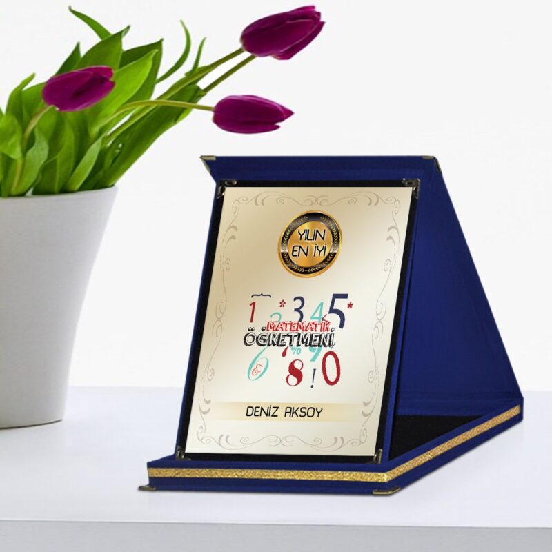 Kişiye Özel Yılın En İyi Matematik Öğretmeni Lacivert Plaket Ödülü - 3