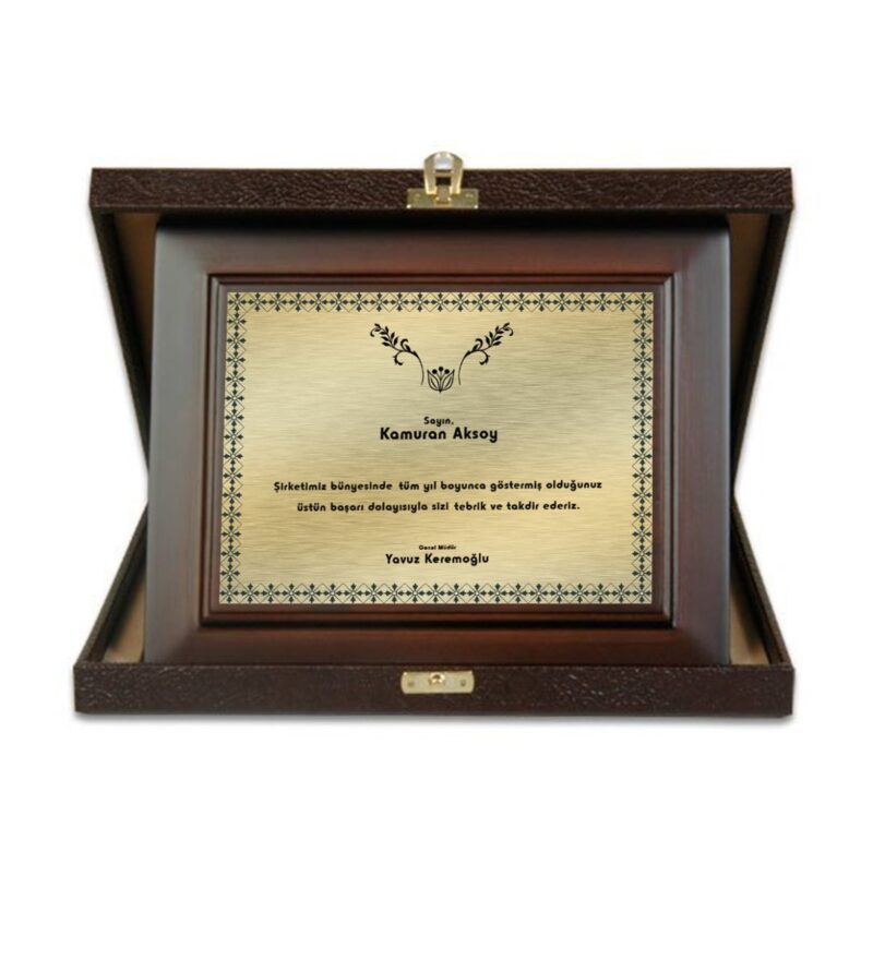 Kişiye Özel Deri Kutulu Ahşap Plaket (20x25 cm.)