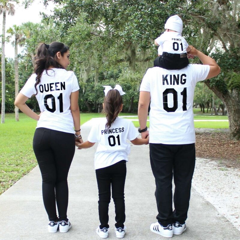 Aile Boyu Tişört Kombini King Queen Prince Princess Sırt Baskılı 4lü (%60 Pamuklu)